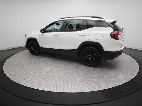 Used 2023 GMC Terrain SLE w/ Driver Convenience Package image 12