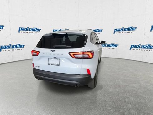 Certified 2025 Ford Escape ST-Line w/ Tech Pack #1 FWD image 10