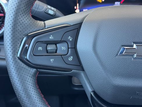 New 2026 Chevrolet Trax RS w/ Sunroof Package FWD image 27