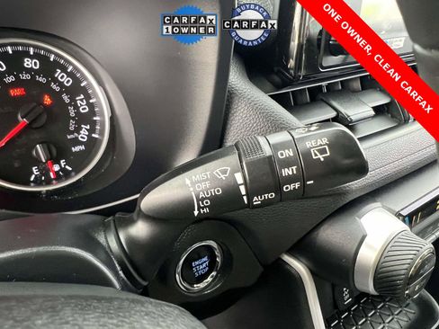 Used 2022 Toyota RAV4 XLE image 31