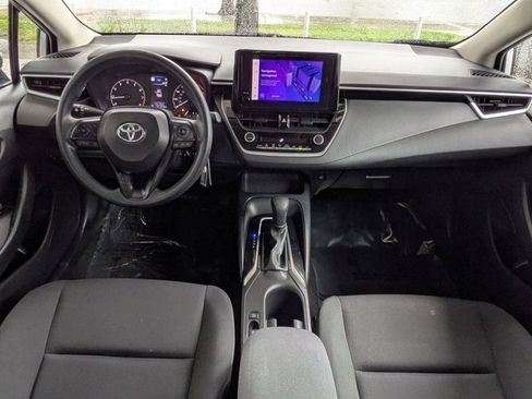 Used 2023 Toyota Corolla LE image 14