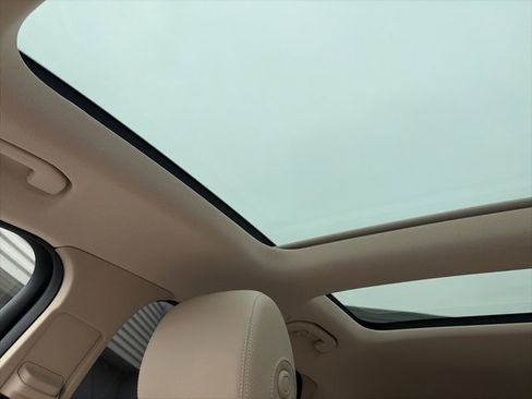 Used 2018 Mercedes-Benz GLC 300 GLC 300 image 11