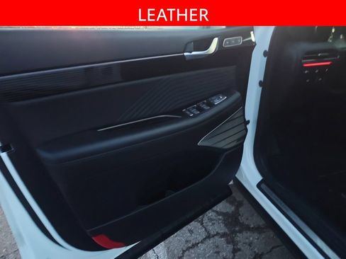 Used 2025 Hyundai Palisade Calligraphy AWD/4WD image 5