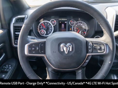 New 2026 RAM 2500 Big Horn AWD/4WD image 32