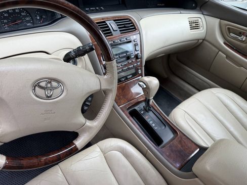 Used 2003 Toyota Avalon XLS FWD image 12