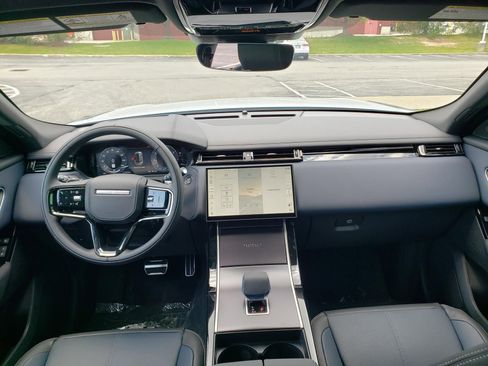 New 2026 Land Rover Range Rover Velar Belgravia AWD/4WD image 13