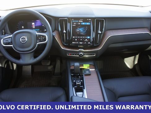 Certified 2024 Volvo XC60 B5 Plus w/ Protection Package Premier image 11
