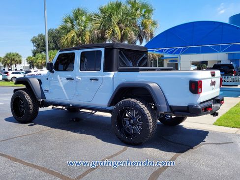 Used 2021 Jeep Gladiator Rubicon image 3