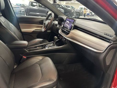 Used 2023 Jeep Compass Limited AWD/4WD image 24