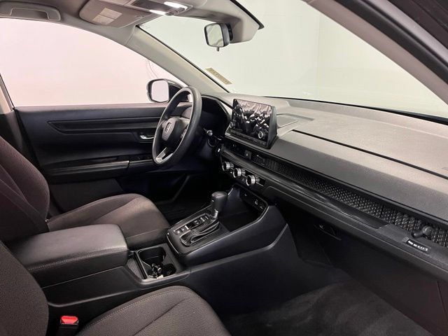 Used 2024 Honda CR-V LX image 11