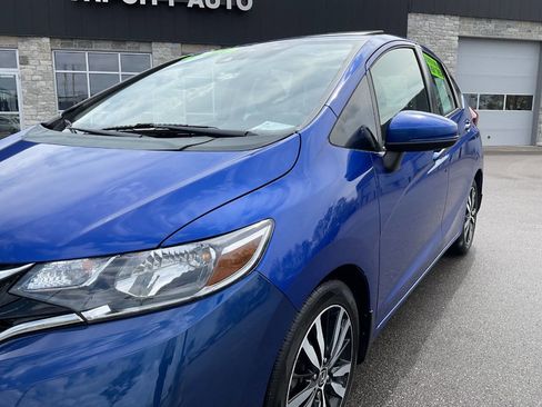 Used 2018 Honda Fit EX image 2