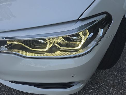 Used 2018 BMW 540i RWD image 27