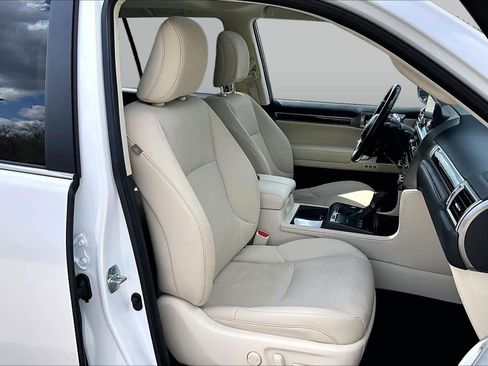Used 2023 Lexus GX 460 Premium w/ Premium Package AWD/4WD image 16