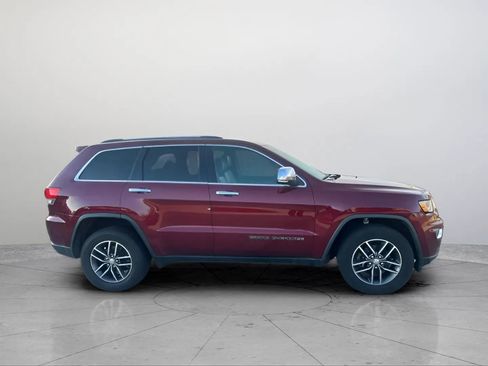 Used 2017 Jeep Grand Cherokee Limited AWD/4WD image 14