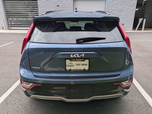 Used 2023 Kia Niro Wave FWD image 4