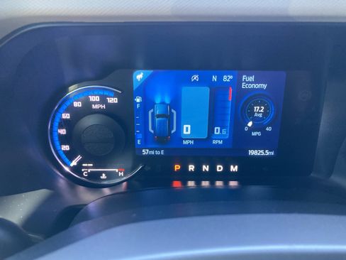 Used 2022 Ford Bronco Wildtrak image 13