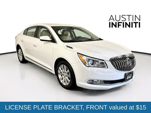 Used 2016 Buick LaCrosse FWD image 1