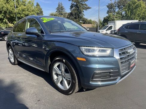 Used 2018 Audi Q5 2.0T Premium Plus w/ Premium Plus Package AWD/4WD image 5