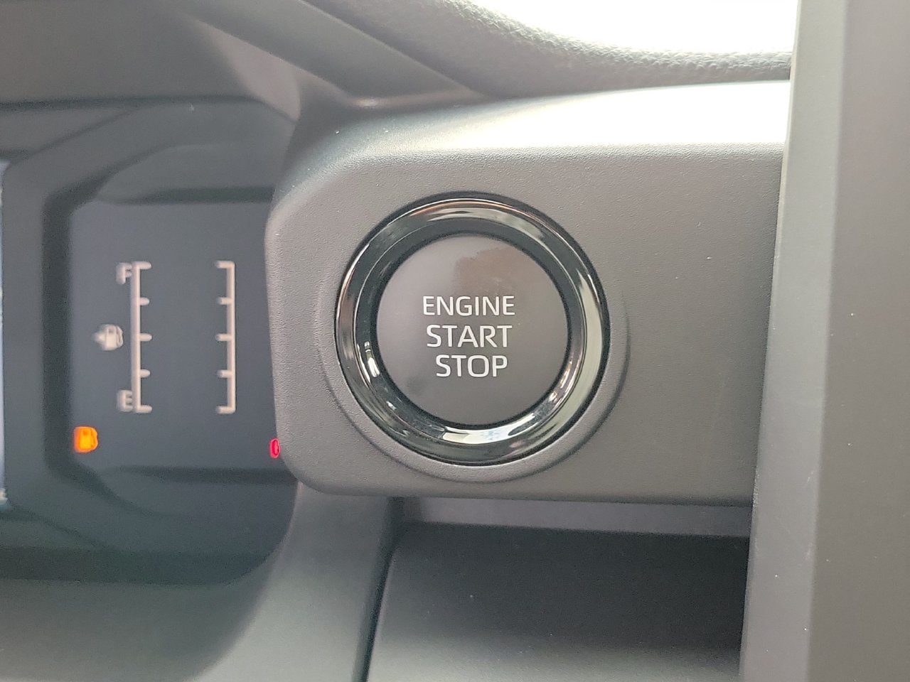 Used 2026 Toyota Tacoma SR RWD image 28