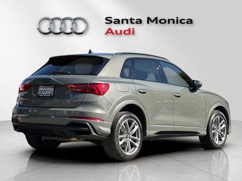 Used 2024 Audi Q3 2.0T Premium image 2