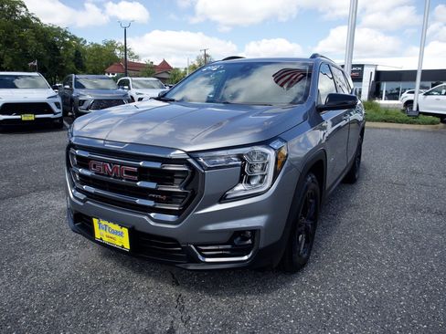 Certified 2023 GMC Terrain AT4 AWD/4WD image 1