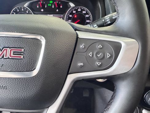 Certified 2024 GMC Terrain SLT AWD/4WD image 16