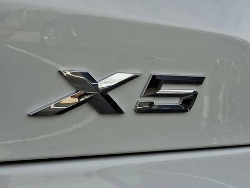 Used 2026 BMW X5 xDrive40i w/ Parking Assistance Package image 21