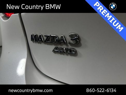 Used 2021 MAZDA MAZDA3 s image 10