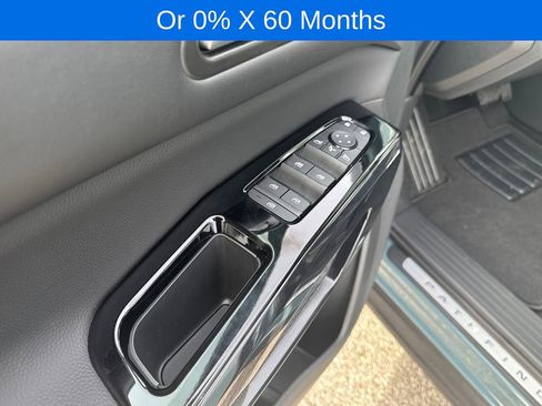 New 2026 Nissan Pathfinder Platinum image 11