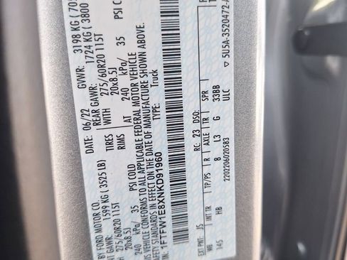 Used 2022 Ford F150 Lariat w/ Equipment Group 502A High image 32