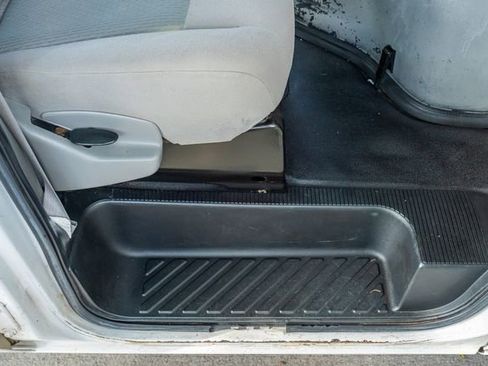 Used 2014 Ford E-350 and Econoline 350 XLT image 34