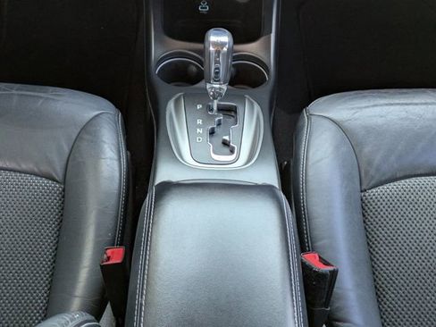 Used 2018 Dodge Journey Crossroad image 22