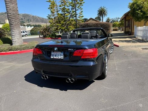 Used 2011 BMW M3 Convertible RWD image 9