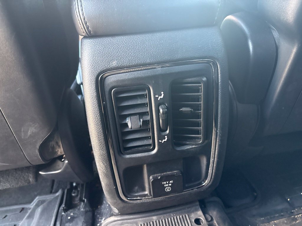 Used 2021 Jeep Grand Cherokee Laredo X AWD/4WD image 22