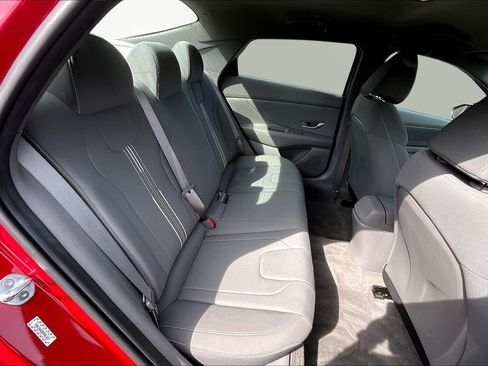 Certified 2023 Hyundai Elantra SEL w/ Convenience Package FWD image 24