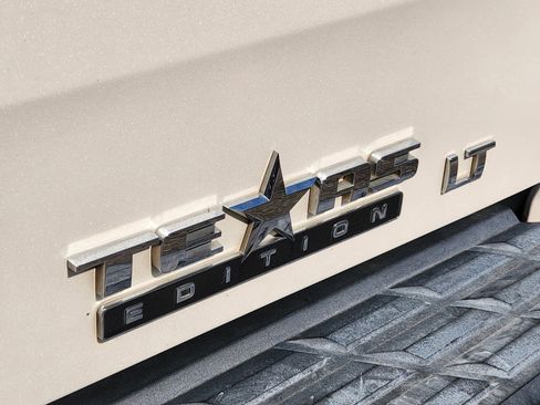 Used 2012 Chevrolet Silverado 1500 LT RWD image 25