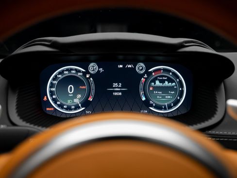 Used 2021 Aston Martin DBX image 44