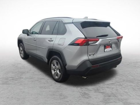 Certified 2023 Toyota RAV4 XLE w/ Convenience Package image 5