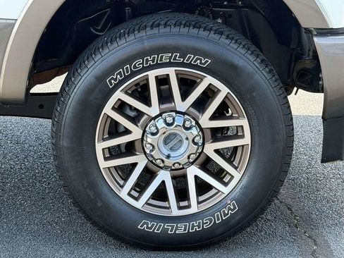 Used 2019 Ford F350 King Ranch w/ King Ranch Ultimate Package AWD/4WD image 5