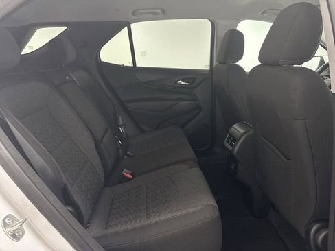 Used 2024 Chevrolet Equinox LT image 14