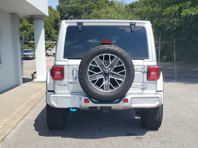 Used 2024 Jeep Wrangler High Altitude AWD/4WD image 8