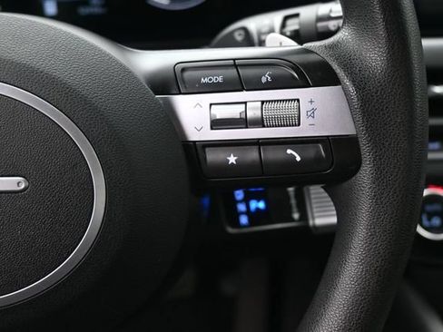 Used 2025 Hyundai Sonata SEL FWD image 7