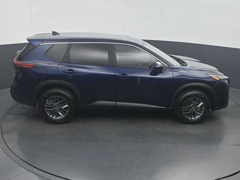 Used 2026 Nissan Rogue SV FWD image 25