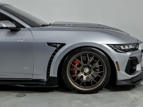 Used 2024 Ford Mustang GT Premium w/ GT Performance Package RWD image 17
