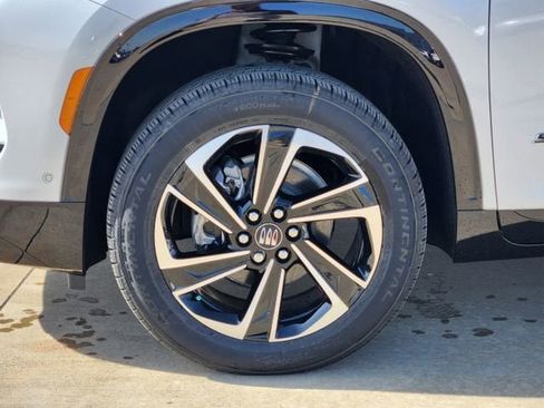 New 2025 Buick Enclave Sport Touring w/ Super Cruise Package FWD image 10