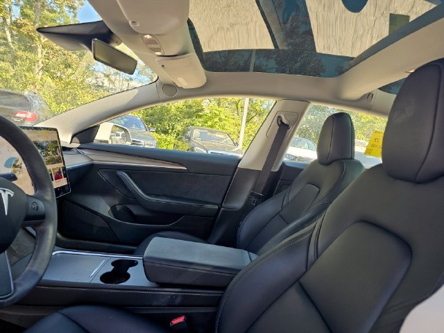 Used 2023 Tesla Model 3 Standard Range RWD image 6