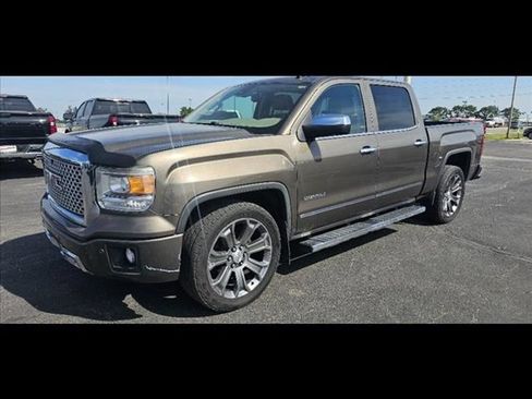 Used 2015 GMC Sierra 1500 Denali w/ Driver Alert Package AWD/4WD image 7