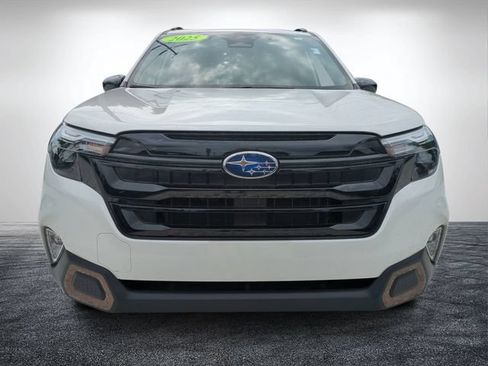 Used 2025 Subaru Forester Sport AWD/4WD image 9