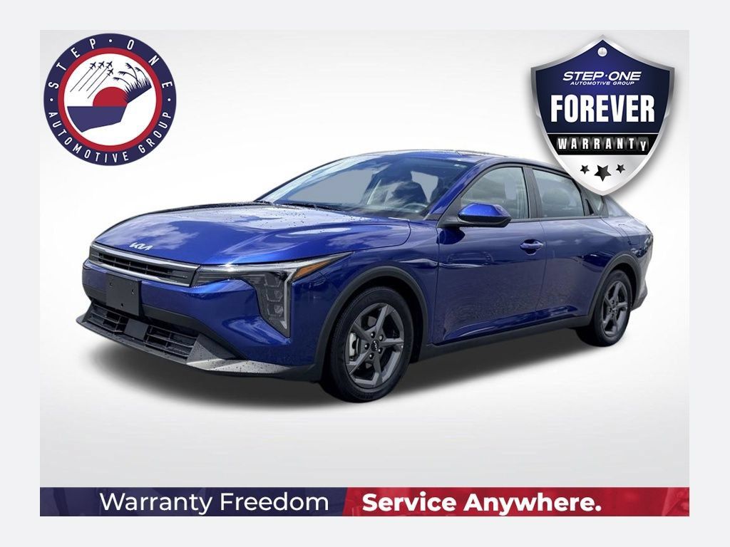Used 2025 Kia K4 FWD image 1