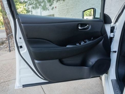 Used 2024 Nissan Leaf SV Plus FWD image 7